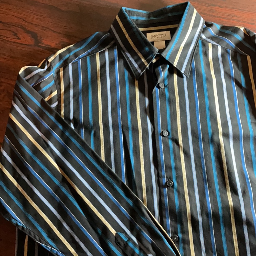 Claiborne Like New Men’s L/S shirt